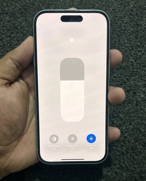 iPhone 15 - Image 6