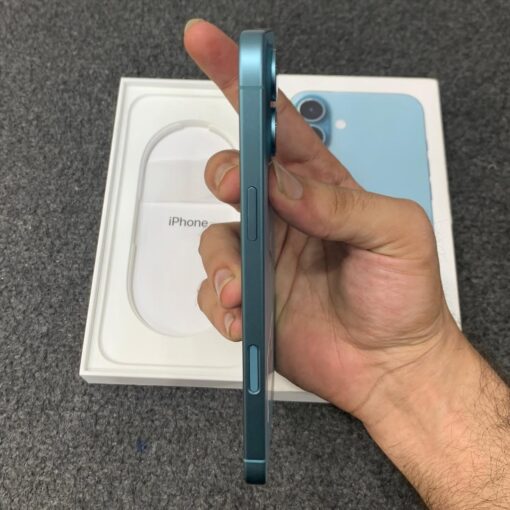 iPhone 16 - Image 2