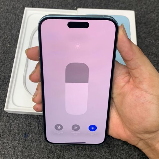 iPhone 16 - Image 6