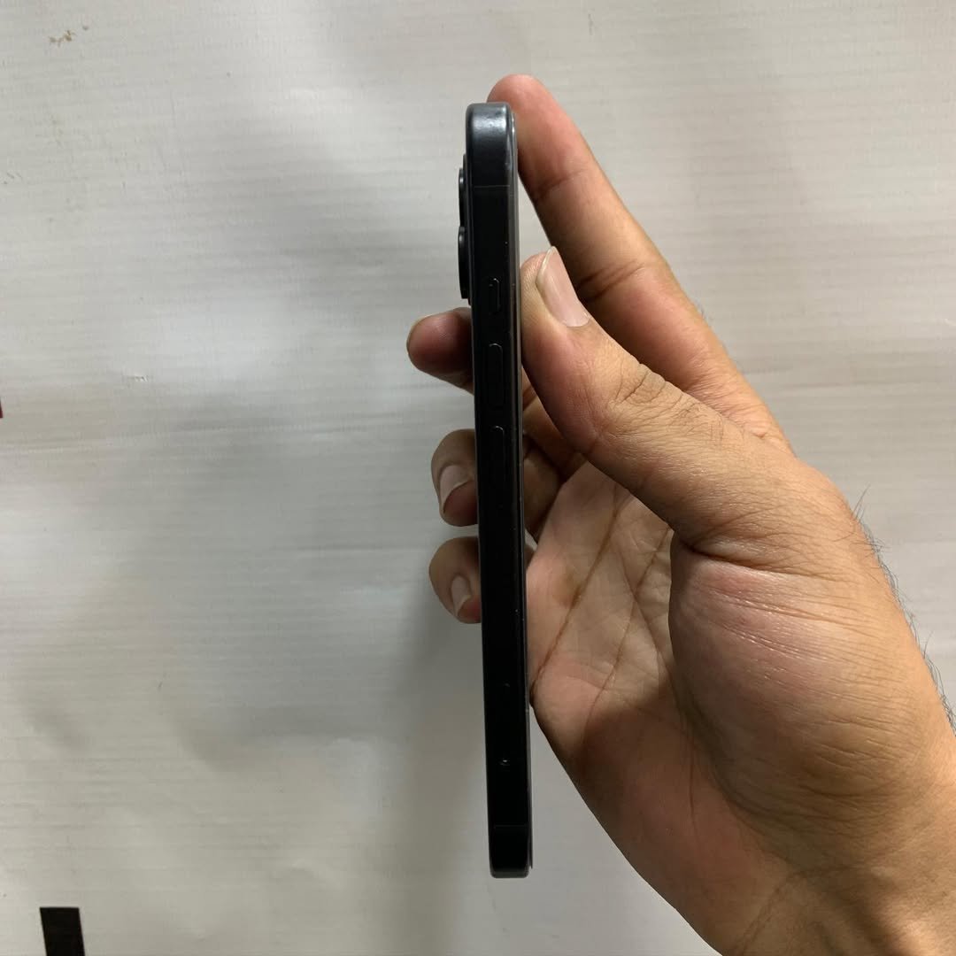 iPhone 15 JV