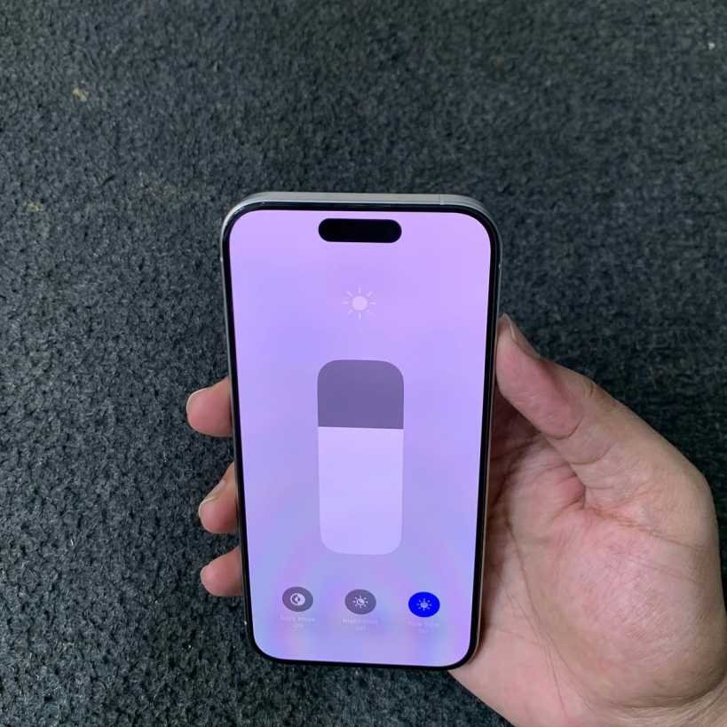 iPhone 15 Pro JV